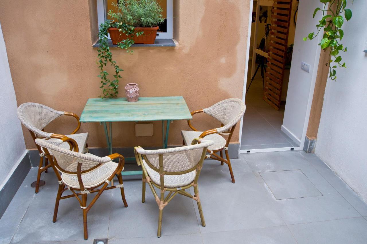 Casa Al Vino Apartment Portici Bagian luar foto